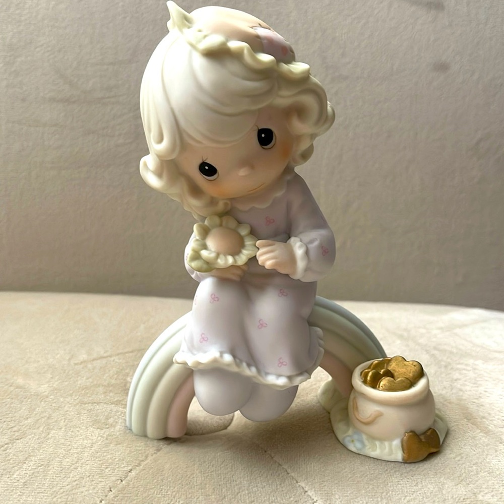 Precious Moments“Dreams Really Do Come True” figurine 128309